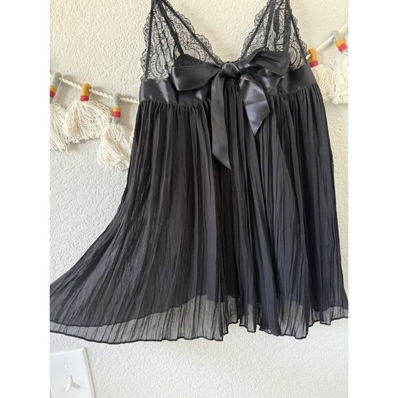 Victoria's Secret Black Pleated Bow Tie Lace Flowy Cami Whimsygoth Dark Romantic - Picture 4 of 7